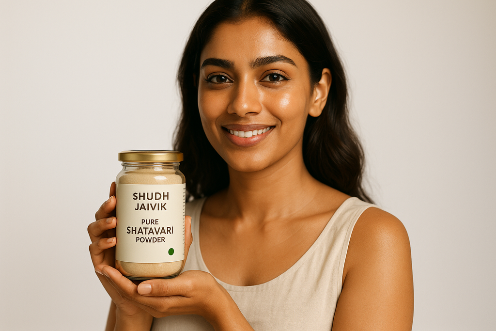 Lifestyle - Model Holding Product