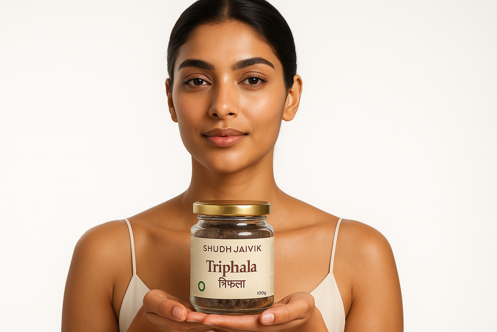 Lifestyle - Model Holding Product