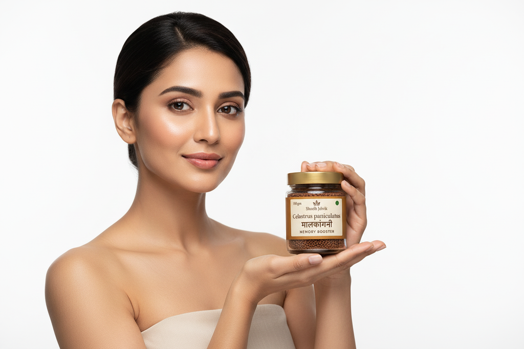 Lifestyle - Model Holding Product