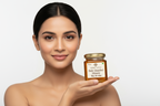 Shudh Jaivik Sidr Honey - Lifestyle Shot